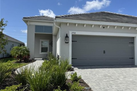 House in Sarasota, Florida 2 bedrooms, 141.86 sq.m. № 1613774 - photo 22