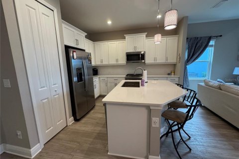 House in Sarasota, Florida 2 bedrooms, 141.86 sq.m. № 1613774 - photo 6