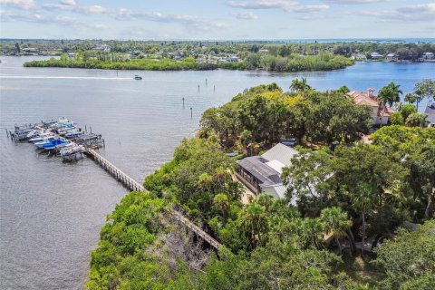 Casa en venta en Tarpon Springs, Florida, 4 dormitorios, 348.94 m2 № 2236178 - foto 3