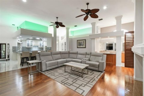 Casa en venta en Tarpon Springs, Florida, 4 dormitorios, 348.94 m2 № 2236178 - foto 28