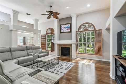 Casa en venta en Tarpon Springs, Florida, 4 dormitorios, 348.94 m2 № 2236178 - foto 23