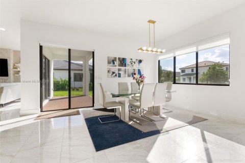 Casa en venta en Ave Maria, Florida, 4 dormitorios № 1927610 - foto 5