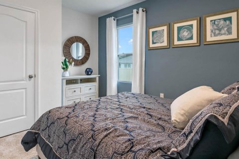Casa en venta en Winter Haven, Florida, 5 dormitorios, 227.33 m2 № 1688314 - foto 15