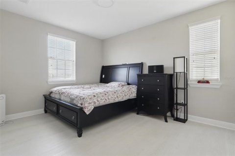 House in Wesley Chapel, Florida 4 bedrooms, 341.69 sq.m. № 1557179 - photo 26