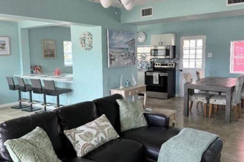 Villa ou maison à vendre à Venice, Floride: 2 chambres, 124.02 m2 № 1843104 - photo 13