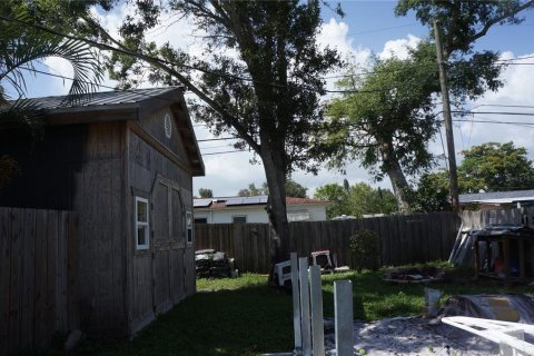 Villa ou maison à vendre à Largo, Floride: 2 chambres, 97.83 m2 № 1857945 - photo 13