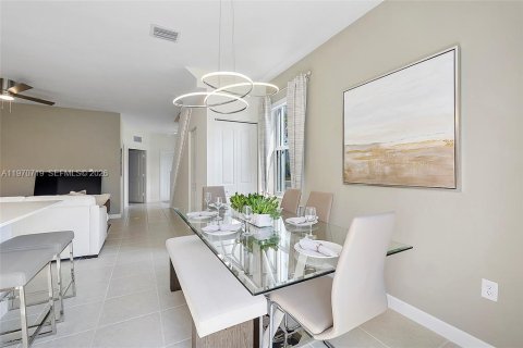 Touwnhouse à vendre à Homestead, Floride: 3 chambres, 149.76 m2 № 2031152 - photo 25