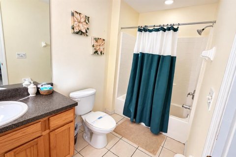 House in Davenport, Florida 4 bedrooms, 154.68 sq.m. № 2421852 - photo 20