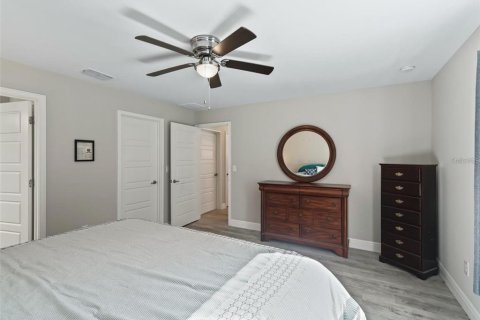 House in Ocala, Florida 3 bedrooms, 188.96 sq.m. № 1679663 - photo 12