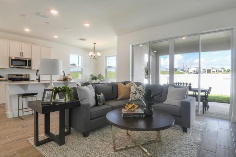 House in Tavares, Florida 4 bedrooms, 190.54 sq.m. № 1757864 - photo 9