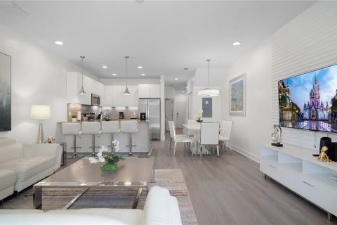 Adosado en alquiler en Clermont, Florida, 3 dormitorios, 139.45 m2 № 1873554 - foto 5