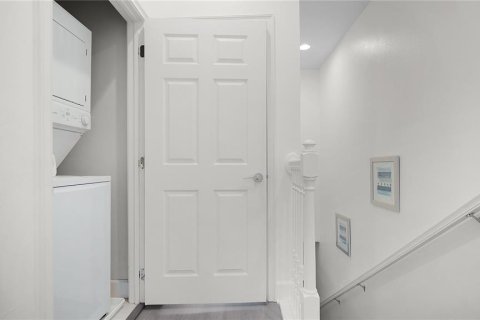 Adosado en alquiler en Clermont, Florida, 3 dormitorios, 139.45 m2 № 1873554 - foto 18