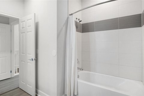 Adosado en alquiler en Clermont, Florida, 3 dormitorios, 139.45 m2 № 1873554 - foto 29