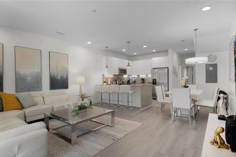 Adosado en alquiler en Clermont, Florida, 3 dormitorios, 139.45 m2 № 1873554 - foto 9