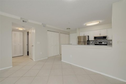 Condo in Clearwater, Florida, 2 bedrooms  № 2223711 - photo 16
