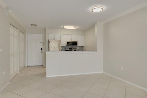 Condo in Clearwater, Florida, 2 bedrooms  № 2223711 - photo 13