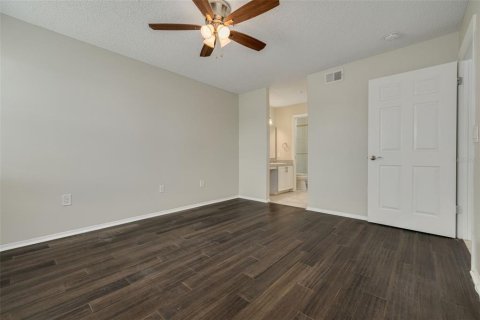 Condo in Clearwater, Florida, 2 bedrooms  № 2223711 - photo 24