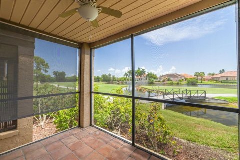 Condo in Clearwater, Florida, 2 bedrooms  № 2223711 - photo 21