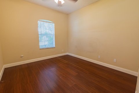 Villa ou maison à vendre à Port St. Lucie, Floride: 4 chambres, 207.64 m2 № 2351120 - photo 18