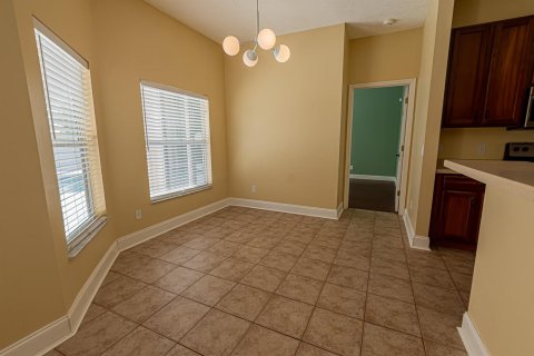 Villa ou maison à vendre à Port St. Lucie, Floride: 4 chambres, 207.64 m2 № 2351120 - photo 10