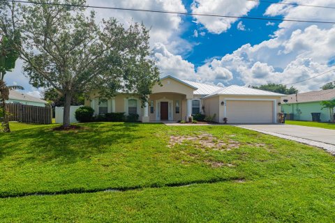 Villa ou maison à vendre à Port St. Lucie, Floride: 4 chambres, 207.64 m2 № 2351120 - photo 29