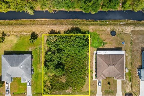 Land in Lehigh Acres, Florida № 1690623 - photo 8