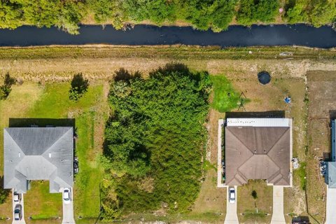 Land in Lehigh Acres, Florida № 1690623 - photo 7