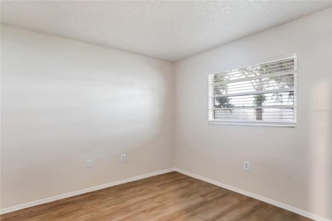 Villa ou maison à vendre à Pinellas Park, Floride: 3 chambres, 113.25 m2 № 2314940 - photo 13