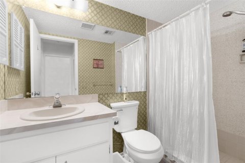 Condo in New Port Richey, Florida, 2 bedrooms  № 1613027 - photo 27