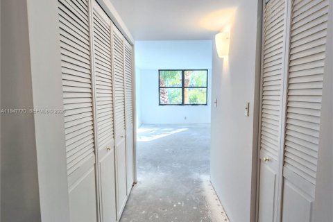 Condominio en venta en Aventura, Florida, 3 dormitorios, 149.57 m2 № 2152958 - foto 15