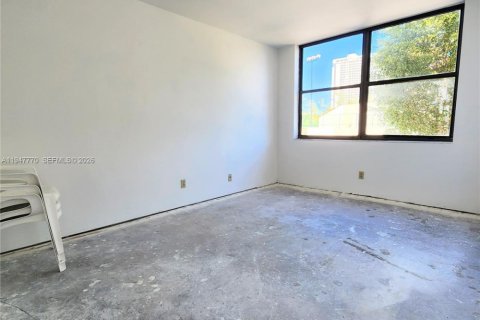 Condominio en venta en Aventura, Florida, 3 dormitorios, 149.57 m2 № 2152958 - foto 25