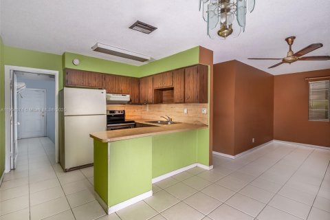 Immobilier commercial à vendre à Davie, Floride: 171.78 m2 № 1956342 - photo 17
