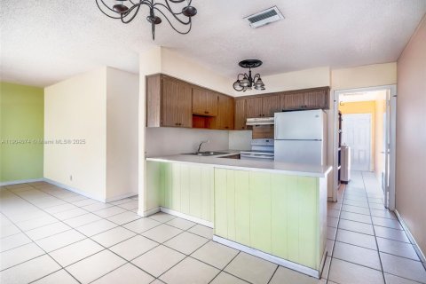 Immobilier commercial à vendre à Davie, Floride: 171.78 m2 № 1956342 - photo 7