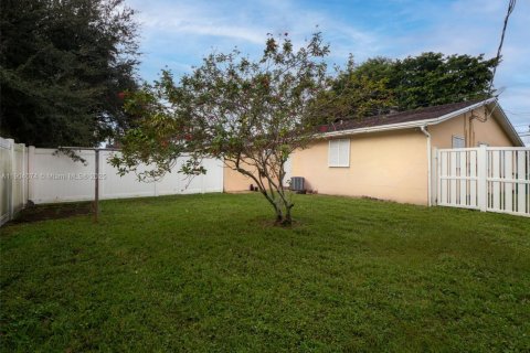 Immobilier commercial à vendre à Davie, Floride: 171.78 m2 № 1956342 - photo 13