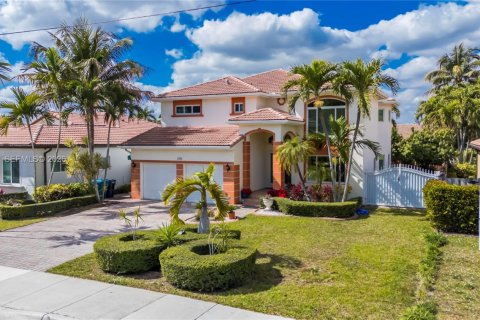 Купить виллу или дом в Майами, Флорида 4 спальни, 230.58м2, № 2022060 - фото 5