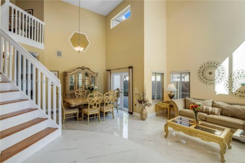 Купить виллу или дом в Майами, Флорида 4 спальни, 230.58м2, № 2022060 - фото 8