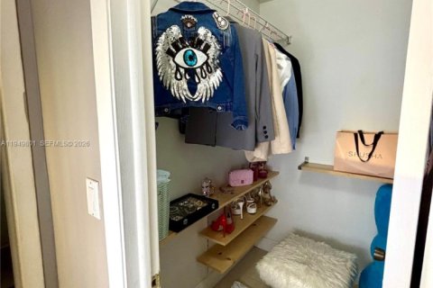 Купить таунхаус в Майами, Флорида 2 спальни, 128.67м2, № 2005719 - фото 17