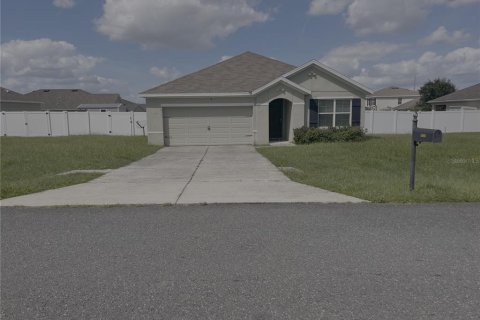 Villa ou maison à Ocala, Floride 3 chambres, 155.15 m2 № 2379279