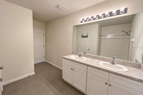 Villa ou maison à louer à Ocala, Floride: 3 chambres, 155.15 m2 № 2379279 - photo 9