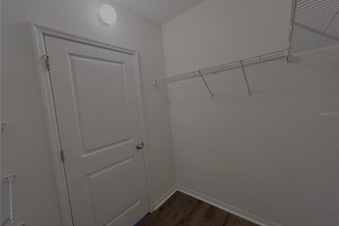 Villa ou maison à louer à Ocala, Floride: 3 chambres, 155.15 m2 № 2379279 - photo 10