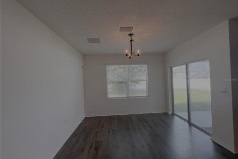 Villa ou maison à louer à Ocala, Floride: 3 chambres, 155.15 m2 № 2379279 - photo 6