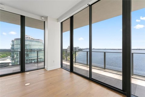 Condo in Tampa, Florida, 3 bedrooms  № 1353190 - photo 22