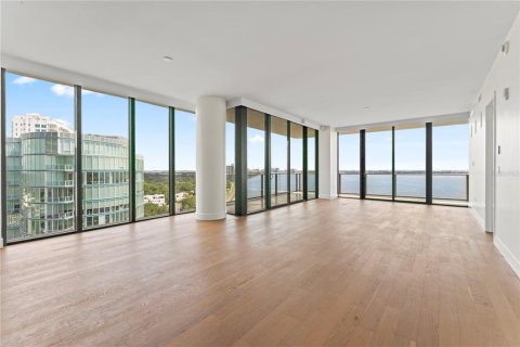 Condo in Tampa, Florida, 3 bedrooms  № 1353190 - photo 13