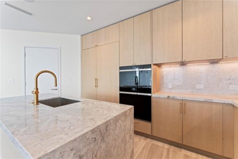 Condo in Tampa, Florida, 3 bedrooms  № 1353190 - photo 28