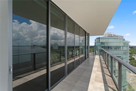 Condo in Tampa, Florida, 3 bedrooms  № 1353190 - photo 18