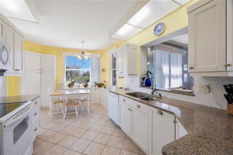 Copropriété à vendre à Saint Pete Beach, Floride: 2 chambres, 120.77 m2 № 1719576 - photo 8