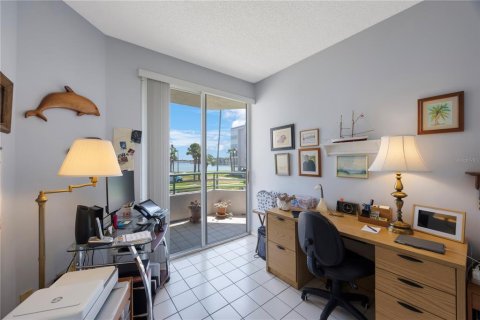 Copropriété à vendre à Saint Pete Beach, Floride: 2 chambres, 120.77 m2 № 1719576 - photo 30