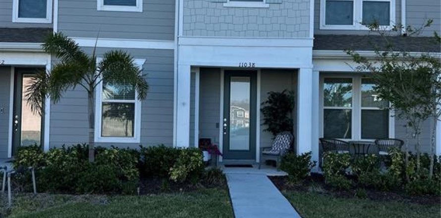 Townhouse in Orlando, Florida 4 bedrooms, 155.61 sq.m. № 1586832
