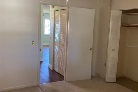 Condo in Saint Petersburg, Florida, 2 bedrooms  № 2101820 - photo 23