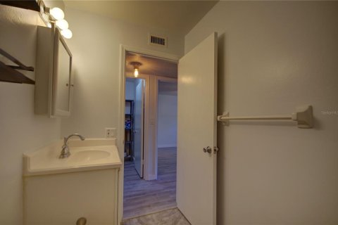 Copropriété à vendre à Saint Petersburg, Floride: 2 chambres, 85.01 m2 № 1835521 - photo 11